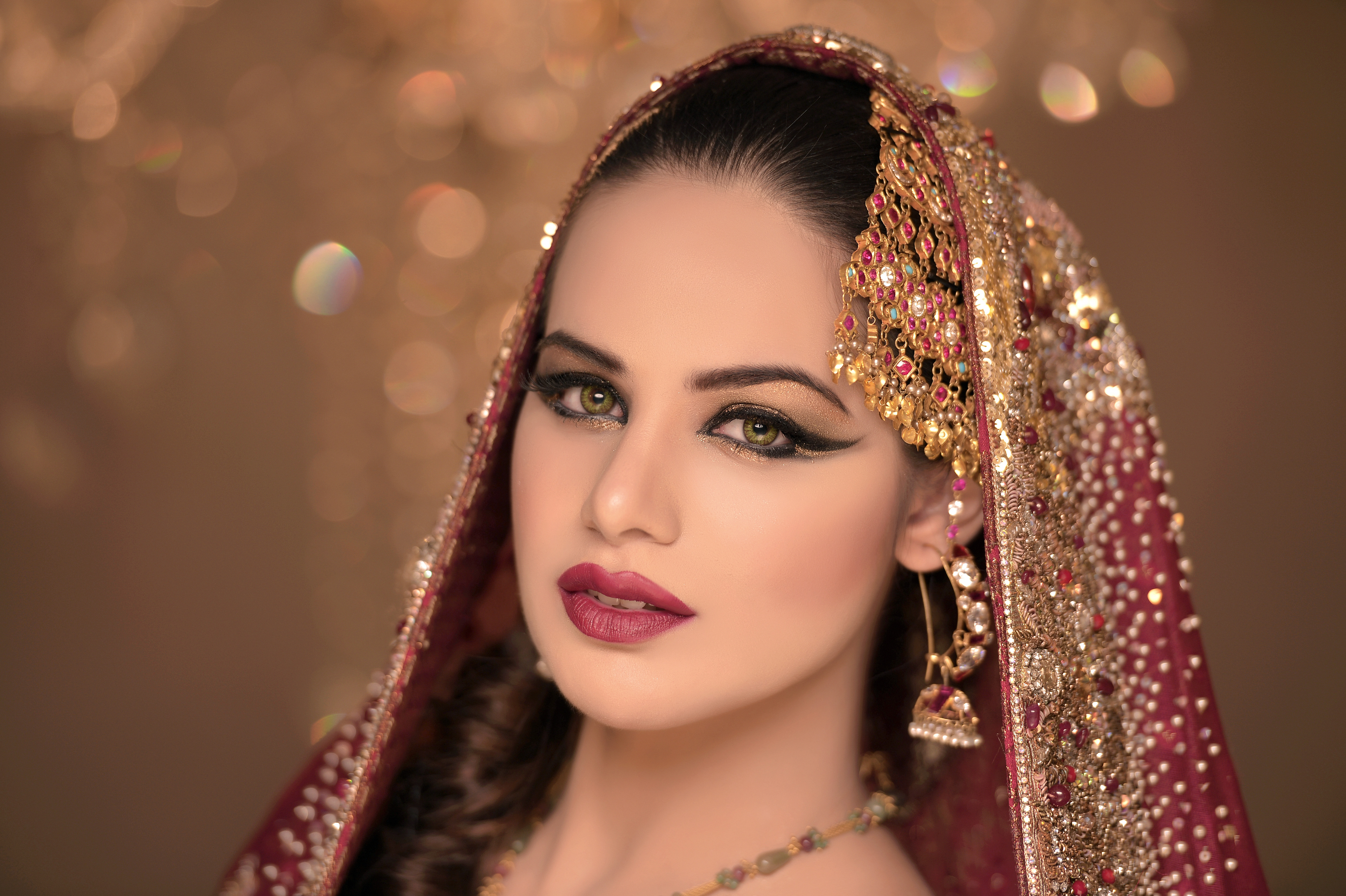 Cosmos Beauty Salon Highest Ranked Beauty Salon In Pakistan With 30 Years Of Experience
